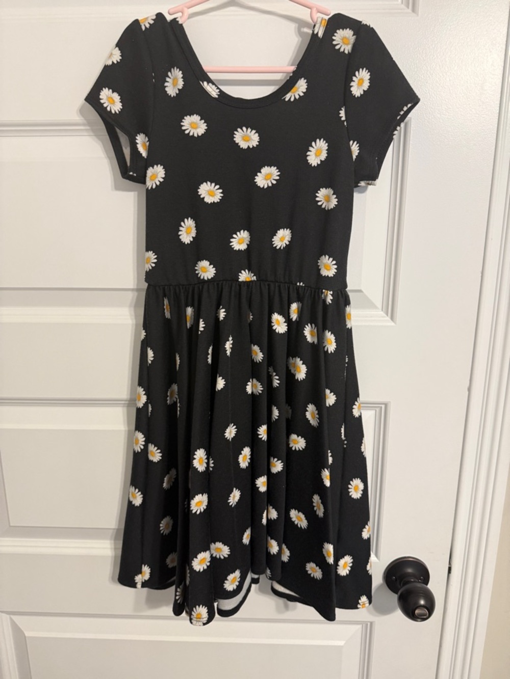 Dot Dot Smile Black Daisy Print Skater Dress - Picture 2 of 4